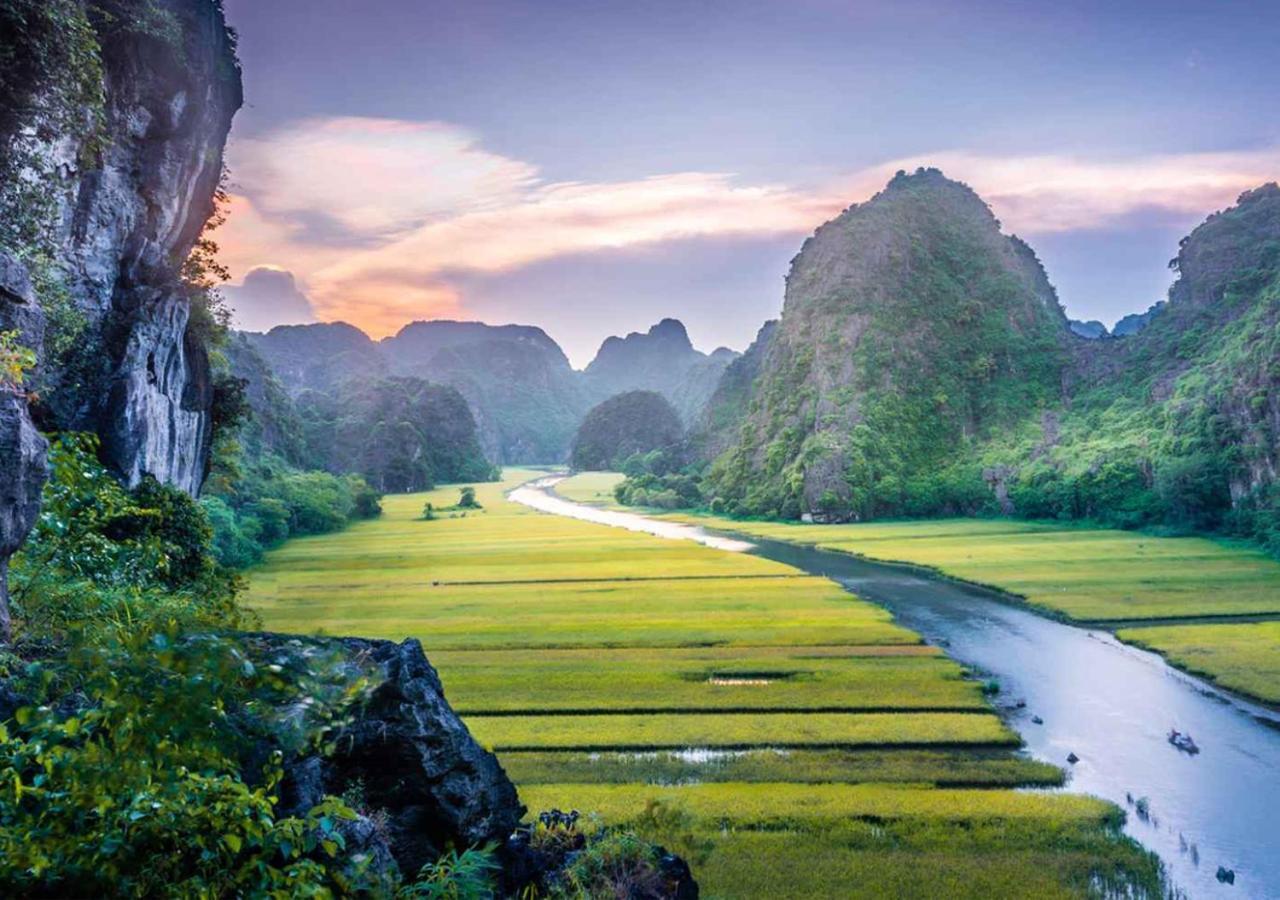 Della Luna Tam Coc Ninh Binh Bagian luar foto